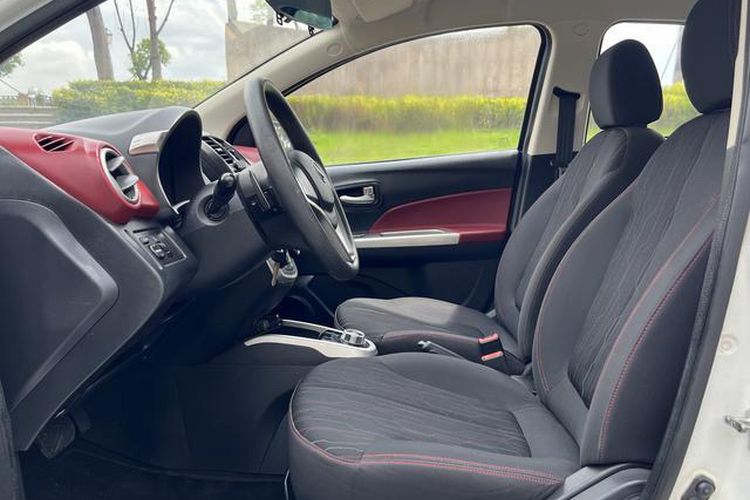 Used CHANGAN Benni 2015 1.4L IMT Luxury Model China V Standard Interior 5