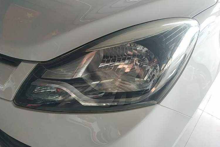 Used CHANGAN Benni 2015 1.4L IMT Luxury Model China V Standard Left Front Headlight