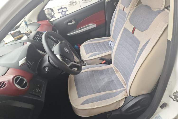 Used CHANGAN Benni 2015 1.4L IMT Luxury Model China IV Left Front Seat