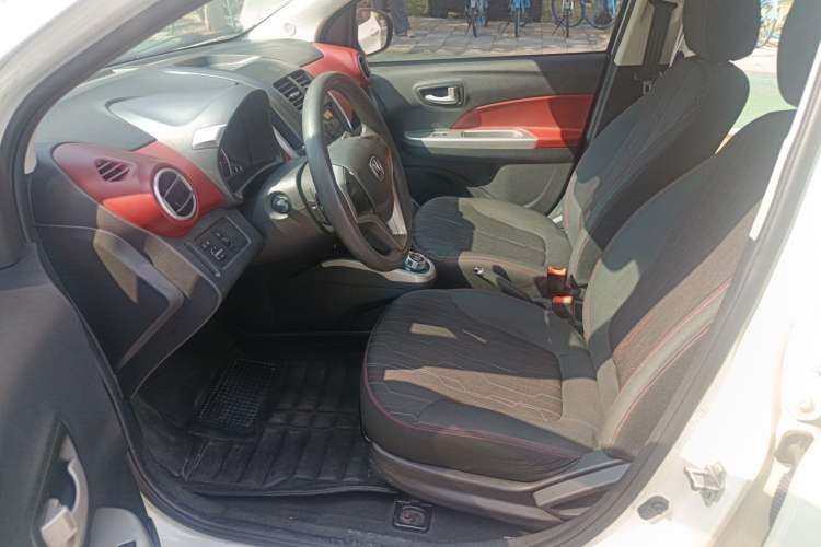 Used CHANGAN Benni 2015 1.4L IMT Luxury Model China V Standard Left Front Seat