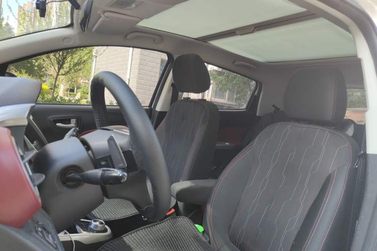 Used CHANGAN Benni 2015 1.4L IMT Sunroof Version China V Standard Left Front Seat