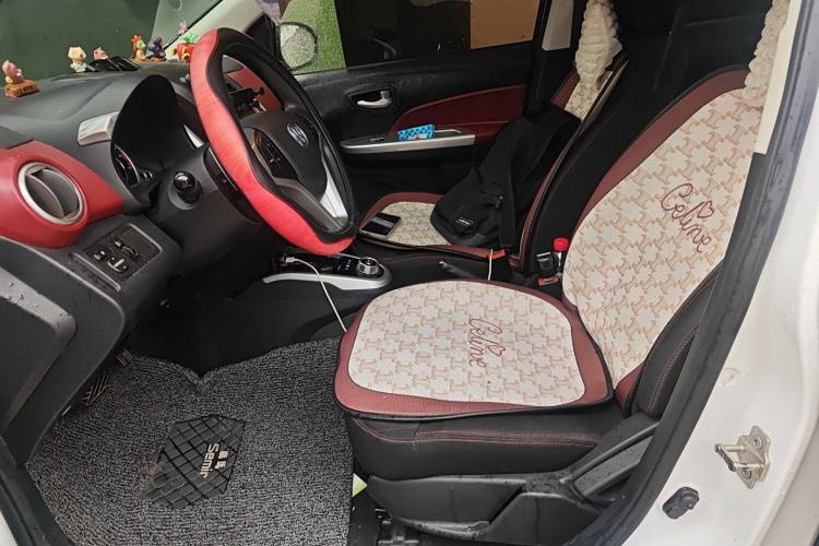 Used CHANGAN Benni 2015 1.4L IMT Luxury Version China IV Standard Left Front Seat