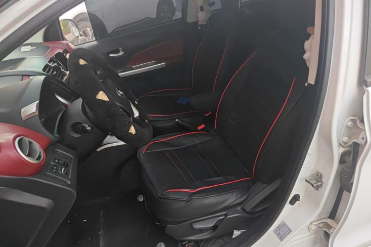Used CHANGAN Benni 2015 1.4L IMT Prestige Model China V Standard Left Front Seat