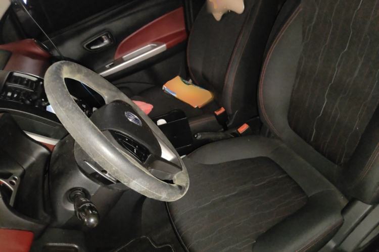 Used CHANGAN Benni 2015 1.4L IMT Prestige Model China V Standard Left Front Seat