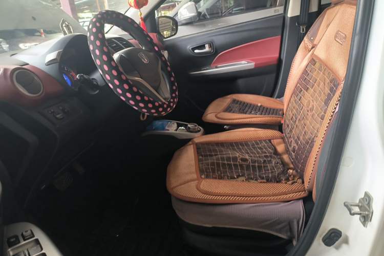 Used CHANGAN Benni 2015 1.4L IMT Luxury Model China V Standard Left Front Seat