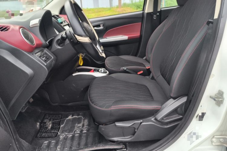 Used CHANGAN Benni 2015 1.4L IMT Luxury Model China IV Left Front Seat