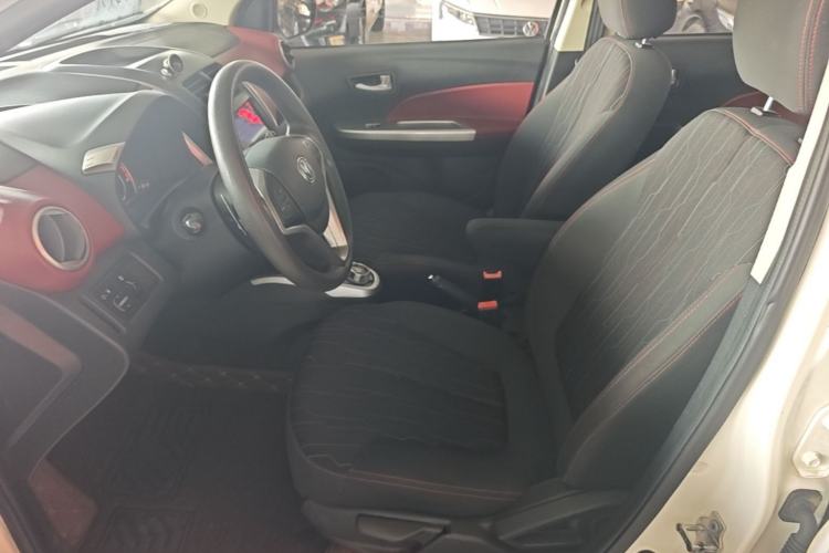 Used CHANGAN Benni 2015 1.4L IMT Prestige Model China V Standard Left Front Seat