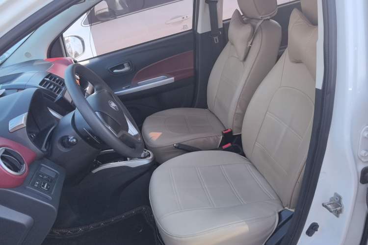 Used CHANGAN Benni 2015 1.4L IMT Luxury Model China V Standard Left Front Seat