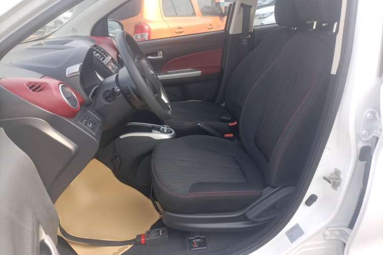 Used CHANGAN Benni 2015 1.4L IMT Luxury Model China V Standard Left Front Seat