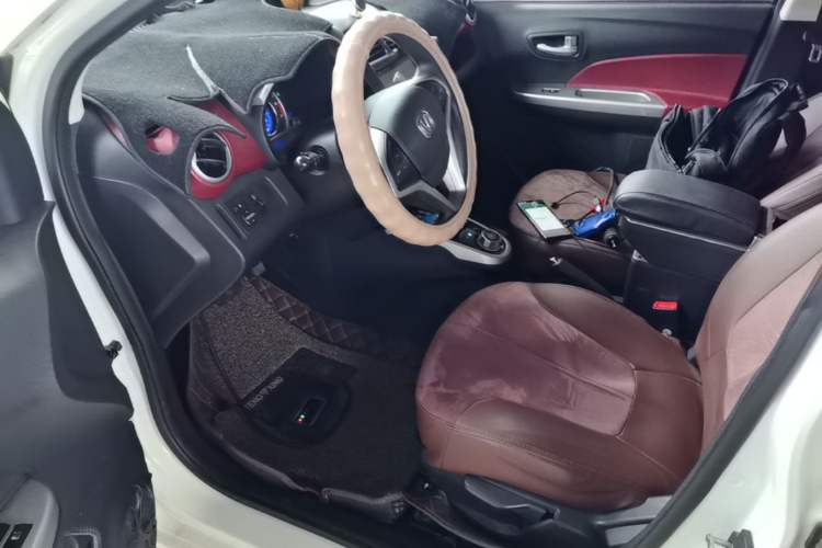 Used CHANGAN Benni 2015 1.4L IMT Luxury Model China IV Left Front Seat