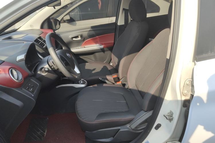 Used CHANGAN Benni 2015 1.4L IMT Prestige Model China V Standard Left Front Seat