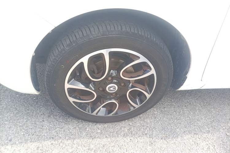 Used CHANGAN Benni 2015 1.4L IMT Luxury Model China V Standard Left Front Wheel Hub