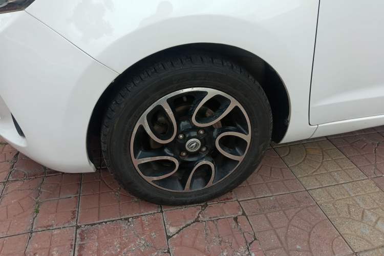 Used CHANGAN Benni 2015 1.4L IMT Luxury Version China IV Standard Left Front Wheel Hub