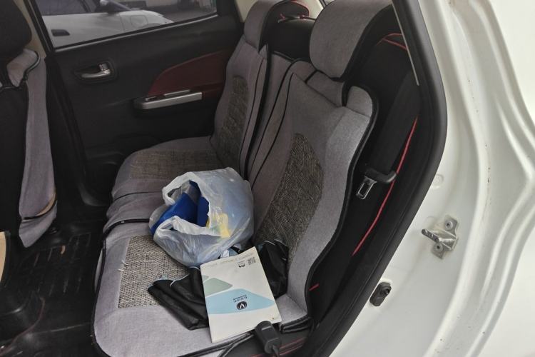 Used CHANGAN Benni 2015 1.4L IMT Prestige Model China V Standard Left Rear Seat
