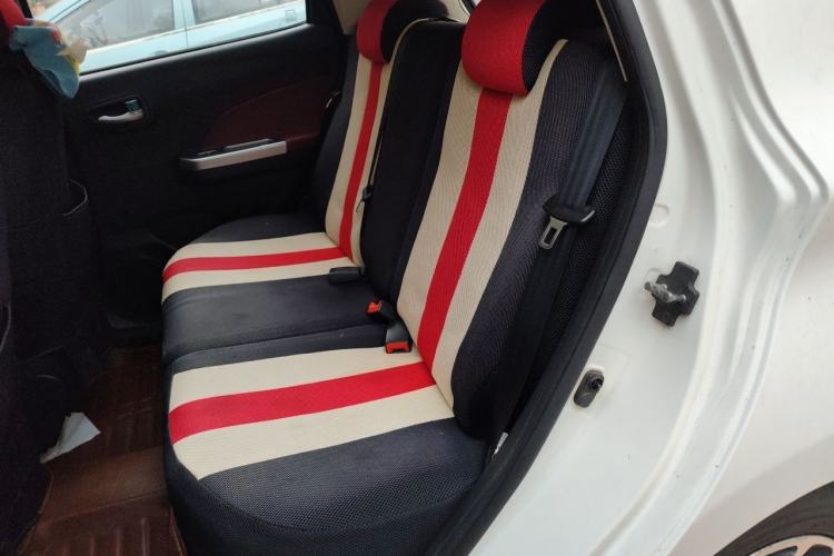 Used CHANGAN Benni 2015 1.4L IMT Sunroof Version China V Standard Left Rear Seat