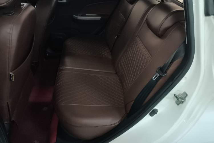 Used CHANGAN Benni 2015 1.4L IMT Prestige Model China V Standard Left Rear Seat