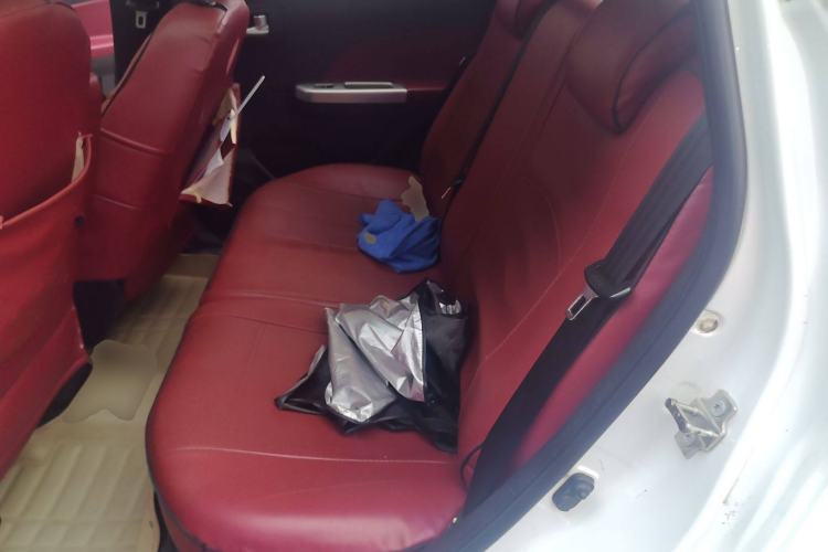 Used CHANGAN Benni 2015 1.4L IMT Sunroof Version China V Standard Left Rear Seat
