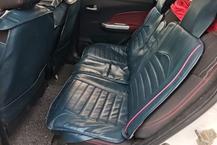 Used CHANGAN Benni 2015 1.4L Manual Luxury Model China IV Standard Left Rear Seat