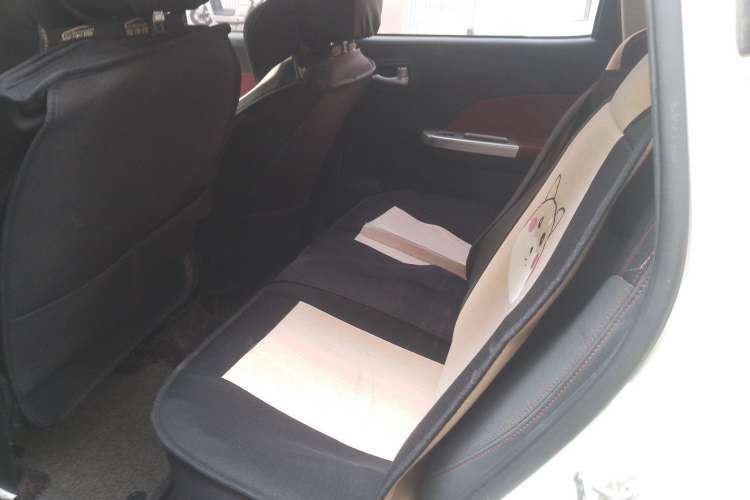 Used CHANGAN Benni 2015 1.4L IMT Prestige Model China V Standard Left Rear Seat