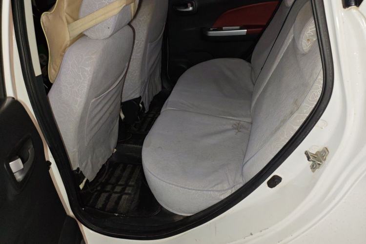 Used CHANGAN Benni 2015 1.4L IMT Luxury Model China V Standard Left Rear Seat