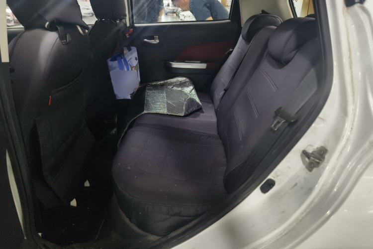 Used CHANGAN Benni 2015 1.4L IMT Prestige Model China V Standard Left Rear Seat