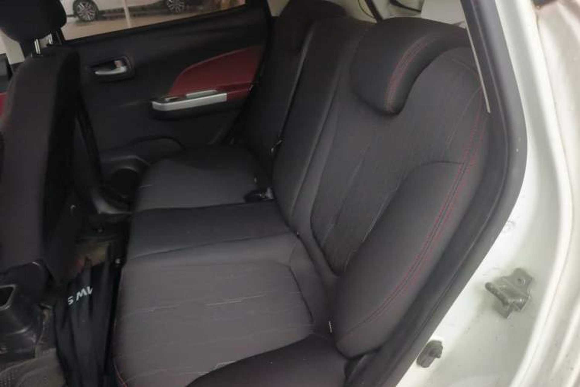 Used CHANGAN Benni 2015 1.4L IMT Prestige Model China V Standard Left Rear Seat