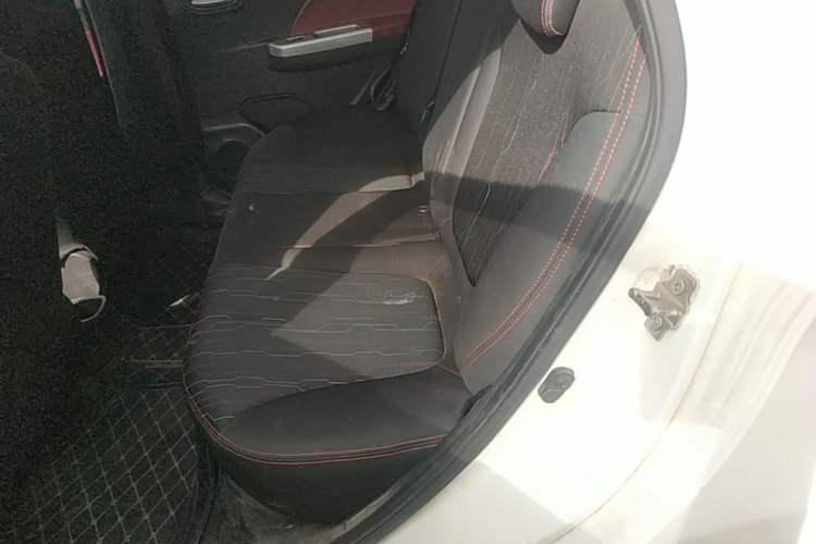 Used CHANGAN Benni 2015 1.4L Manual Luxury Model China V Standard Left Rear Seat