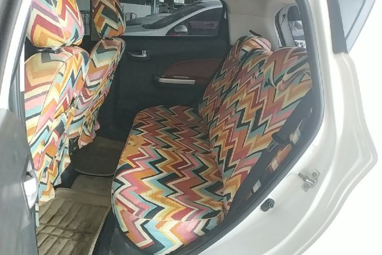 Used CHANGAN Benni 2015 1.4L IMT Luxury Model China V Standard Left Rear Seat