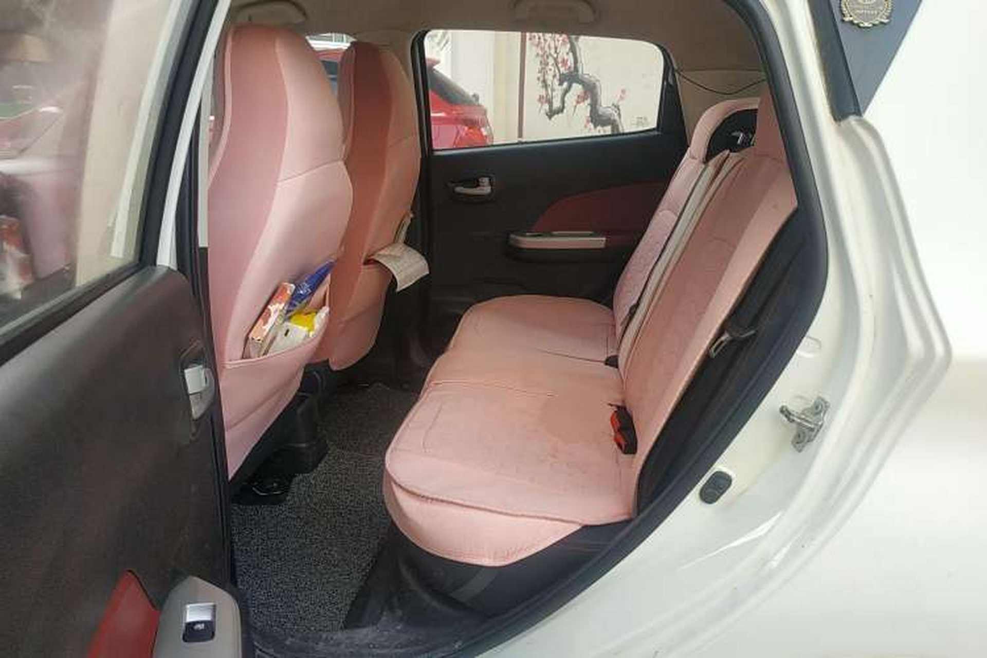 Used CHANGAN Benni 2015 1.4L IMT Luxury Model China V Standard Left Rear Seat