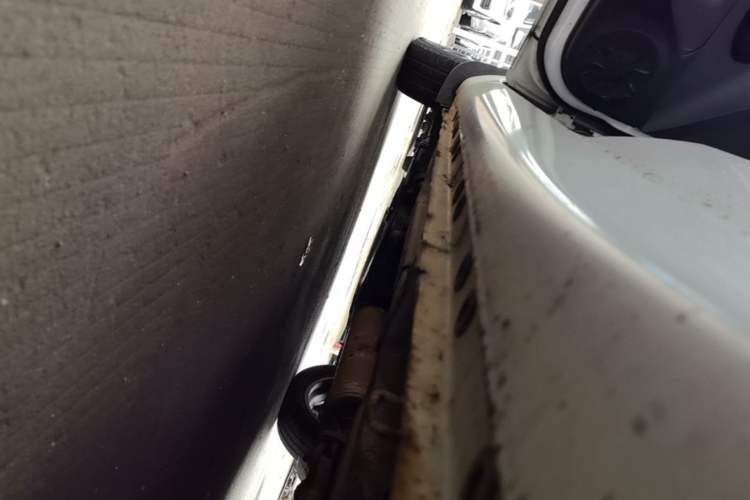 Used CHANGAN Benni 2015 1.4L IMT Luxury Model China IV Left Side Sill