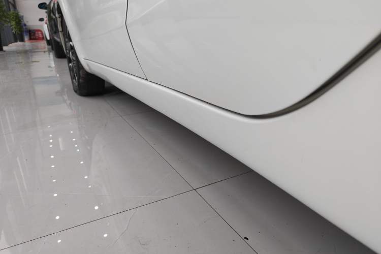 Used CHANGAN Benni 2015 1.4L IMT Luxury Model China IV Left Side Sill