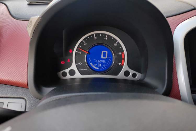 Used CHANGAN Benni 2015 1.4L IMT Luxury Model China IV Odometer Close Up