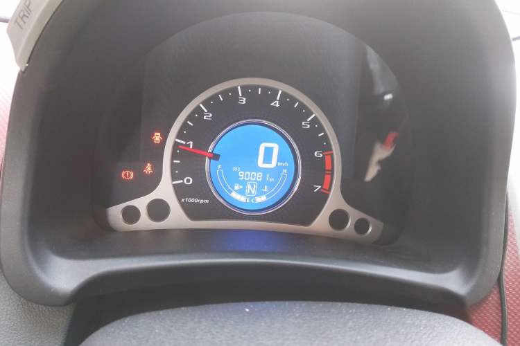 Used CHANGAN Benni 2015 1.4L IMT Prestige Model China V Standard Odometer Close Up
