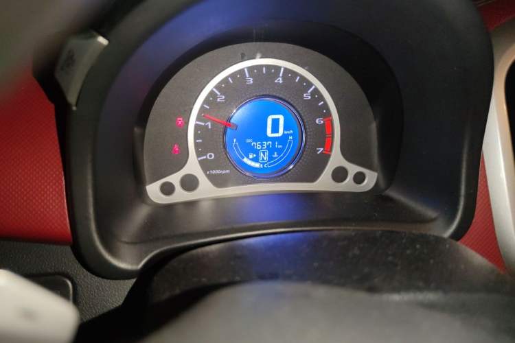 Used CHANGAN Benni 2015 1.4L IMT Prestige Model China V Standard Odometer Close Up