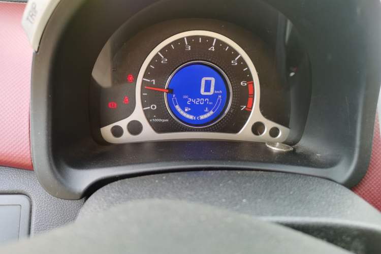 Used CHANGAN Benni 2015 1.4L Manual Luxury Model China V Standard Odometer Close Up