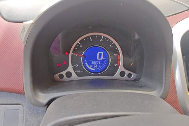 Used CHANGAN Benni 2015 1.4L IMT Prestige Model China V Standard Odometer Close Up