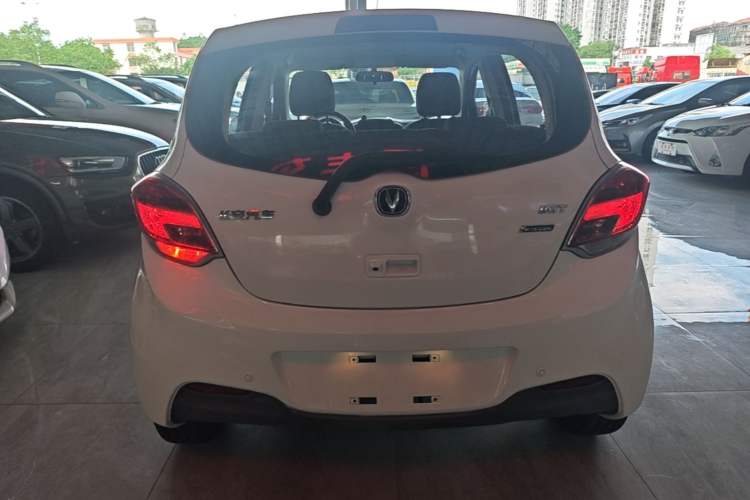 Used CHANGAN Benni 2015 1.4L IMT Prestige Model China V Standard Rear