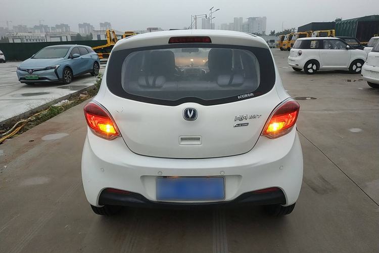 Used CHANGAN Benni 2015 1.4L IMT Luxury Version China IV Standard Rear