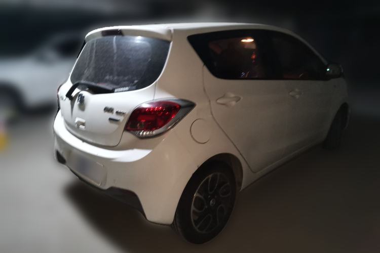 Used CHANGAN Benni 2015 1.4L IMT Prestige Model China V Standard Rear Right 45 Deg