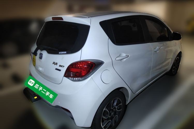 Used CHANGAN Benni 2015 1.4L IMT Prestige Model China V Standard Rear Right 45 Deg