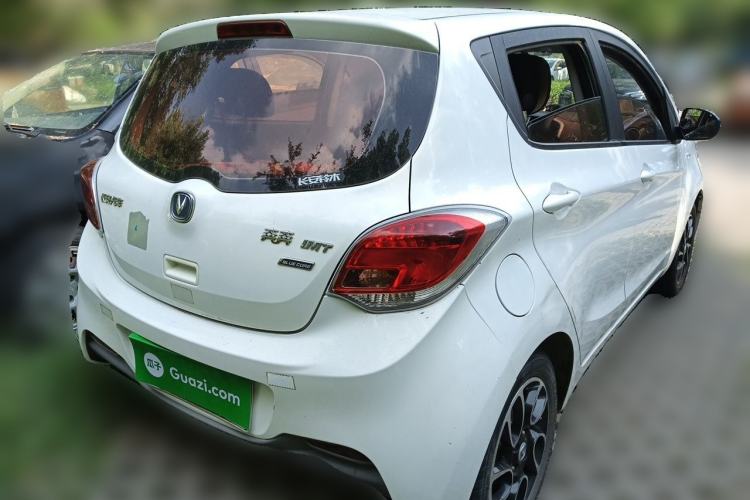 Used CHANGAN Benni 2015 1.4L IMT Luxury Model China V Standard Rear Right 45 Deg