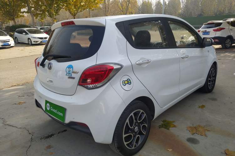 Used CHANGAN Benni 2015 1.4L IMT Luxury Model China IV Rear Right 45 Deg