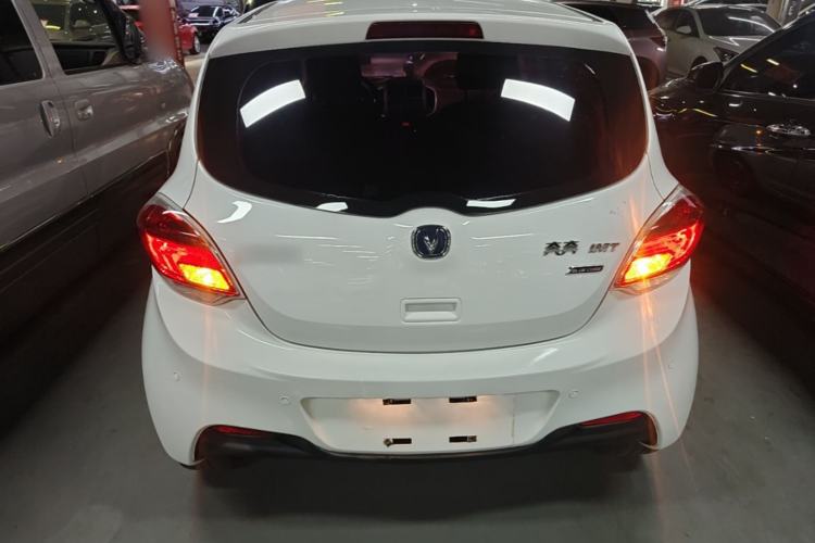 Used CHANGAN Benni 2015 1.4L IMT Luxury Model China V Standard Rear