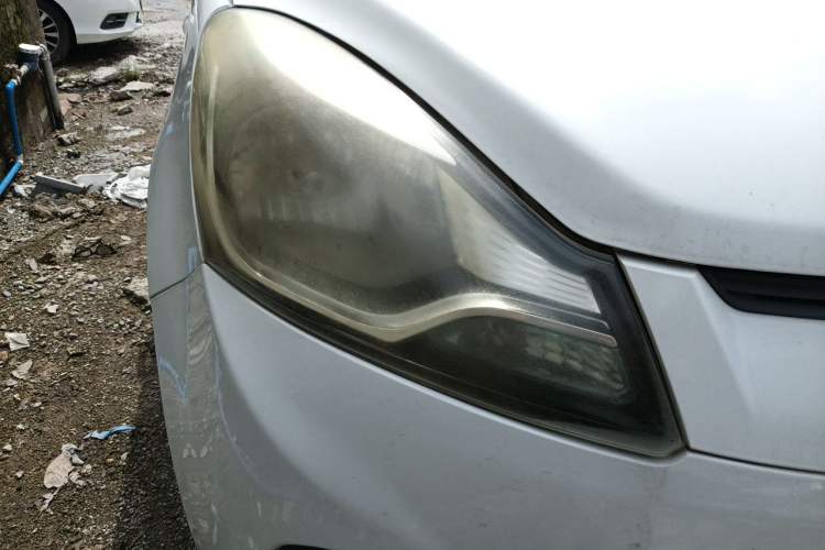 Used CHANGAN Benni 2015 1.4L IMT Prestige Model China V Standard Right Front Headlight