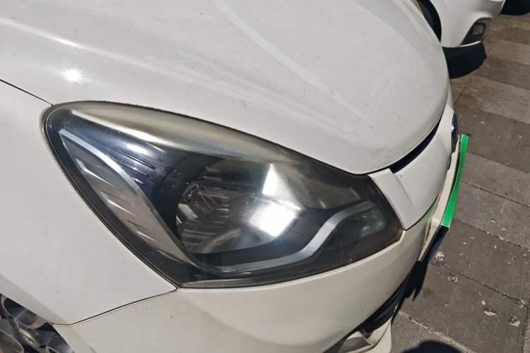 Used CHANGAN Benni 2015 1.4L Manual Luxury Model China V Standard Right Front Headlight