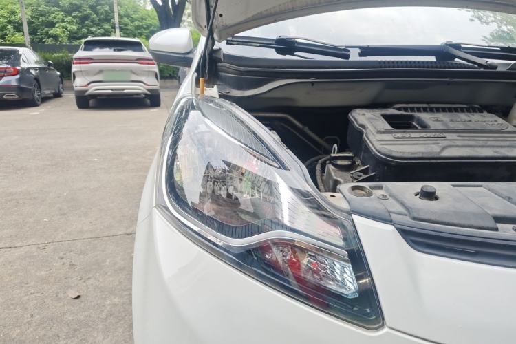 Used CHANGAN Benni 2015 1.4L Manual Luxury Model China IV Standard Right Front Headlight