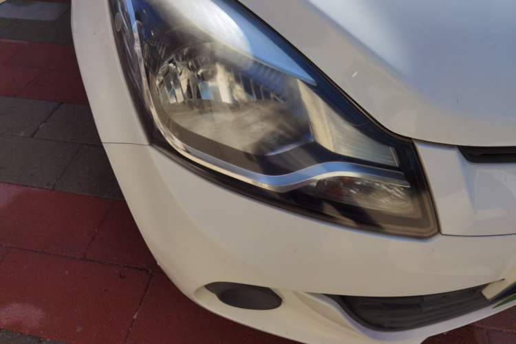 Used CHANGAN Benni 2015 1.4L Manual Luxury Model China V Standard Right Front Headlight