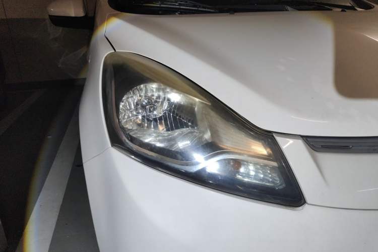Used CHANGAN Benni 2015 1.4L IMT Prestige Model China V Standard Right Front Headlight
