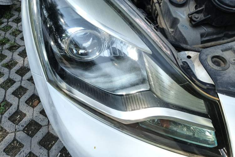 Used CHANGAN Benni 2015 1.4L IMT Luxury Model China V Standard Right Front Headlight
