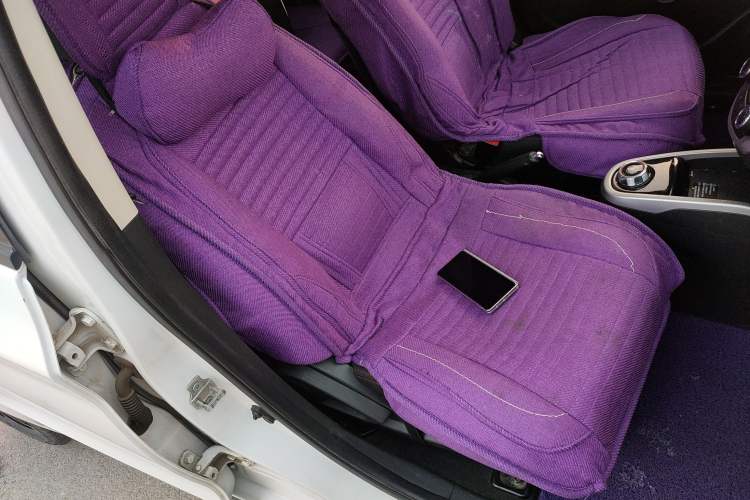 Used CHANGAN Benni 2015 1.4L IMT Luxury Model China V Standard Right Front Seat